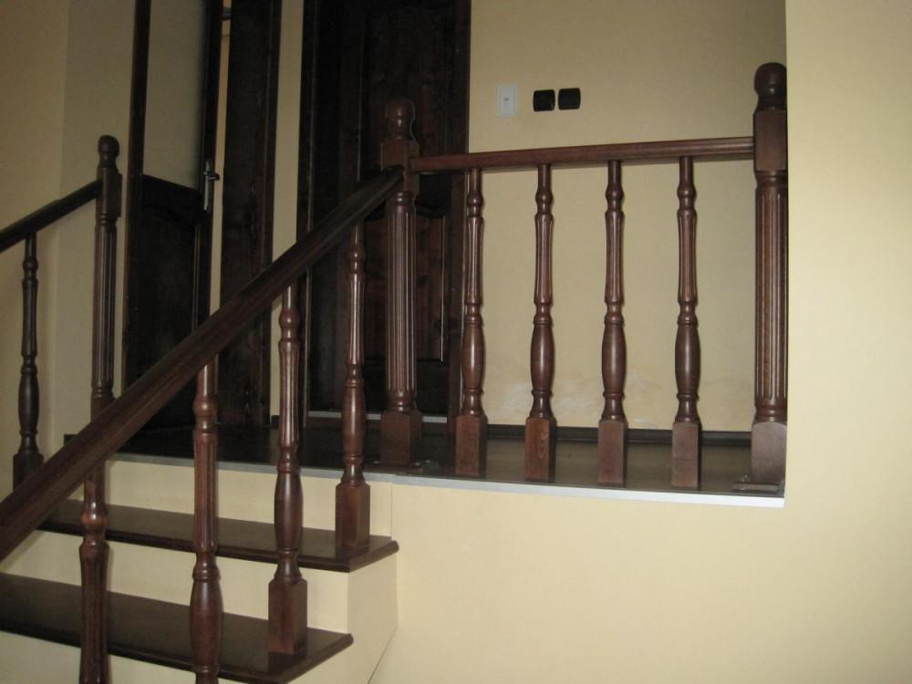 Парапет и стъпала само плот парен бук