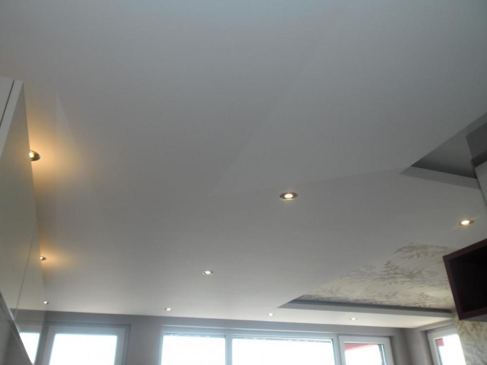 Окачен таван