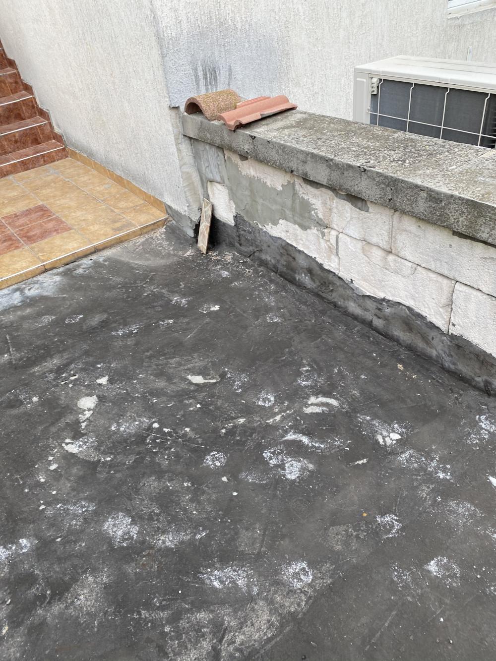 Битумна хидроизолация и лепене на плочки на тераса София ул.Цар Симеон