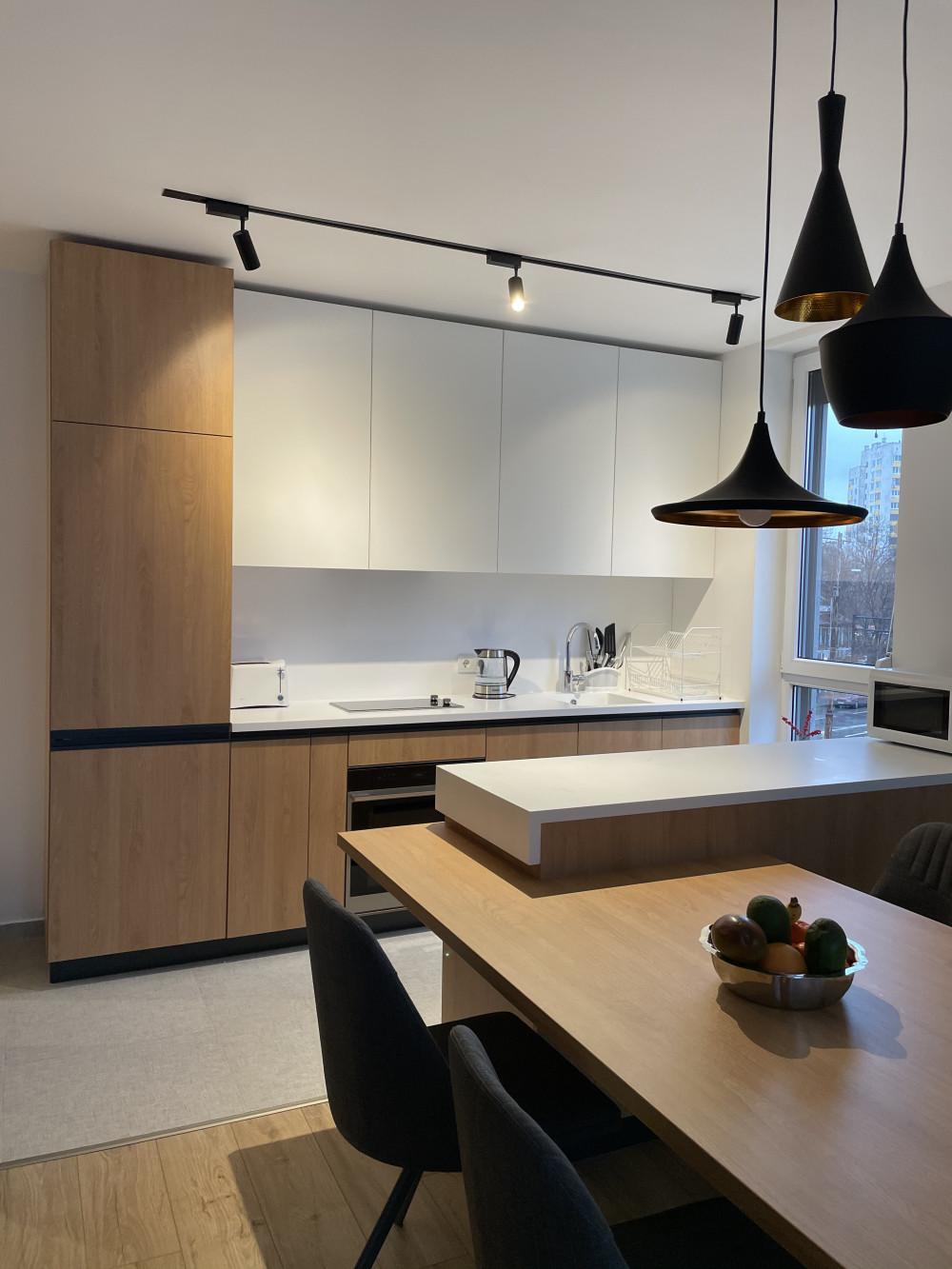 Мебели по поръчка