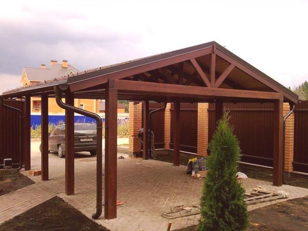 Гаражен навес