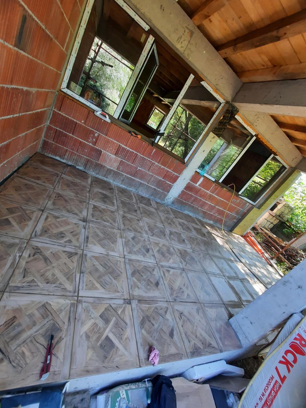 Лепене на фаянс