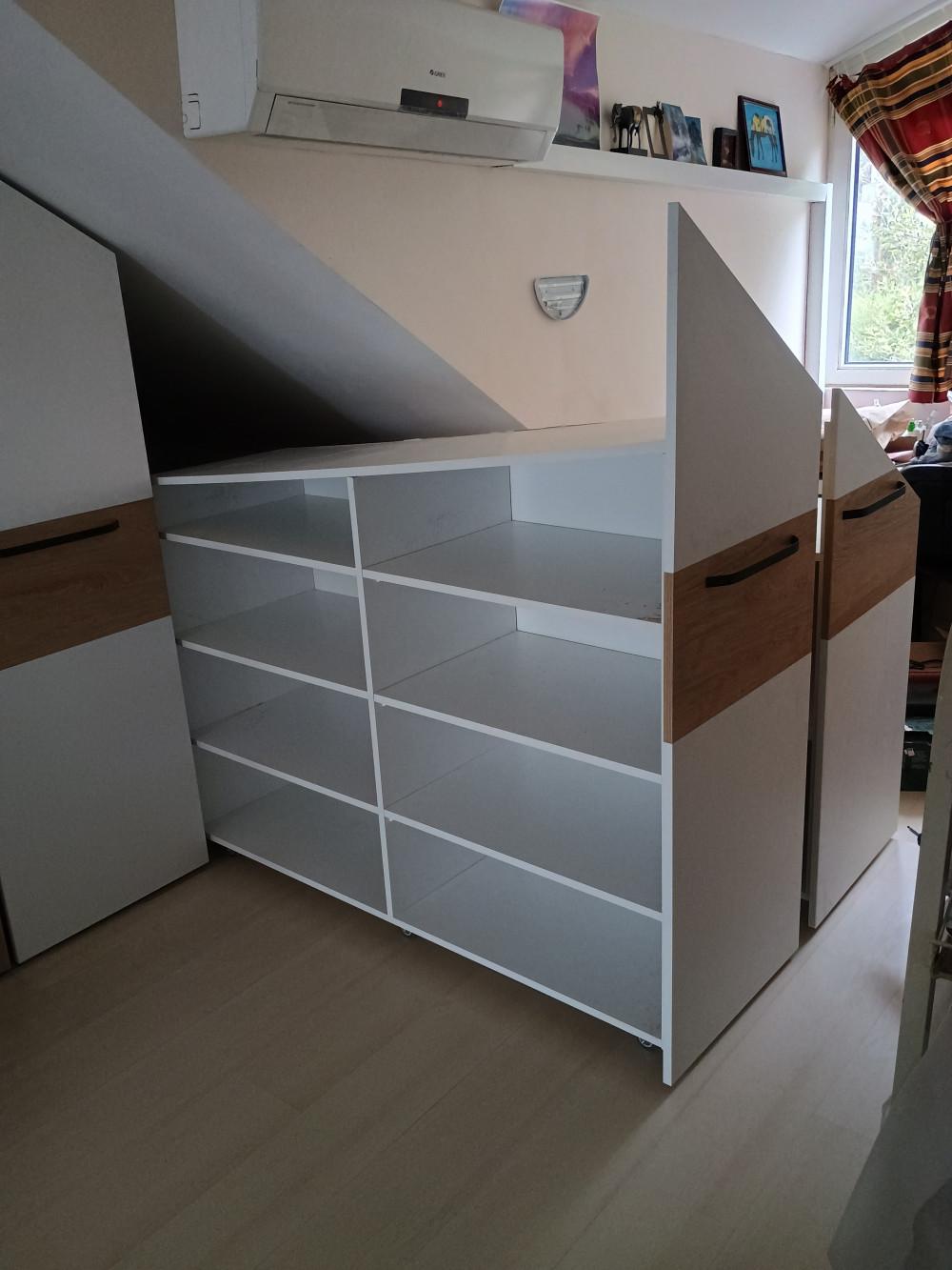 Мебели по поръчка и Дърводелски услуги