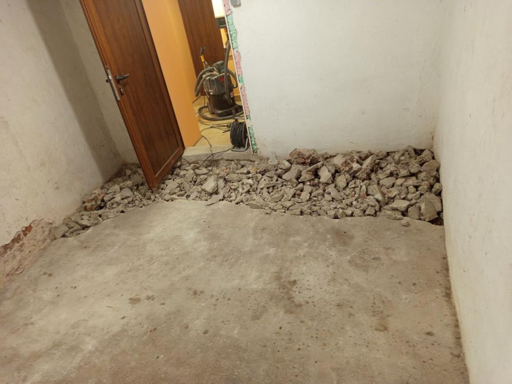 IMG-a5b232746275a63f035f8517bd525b72-V