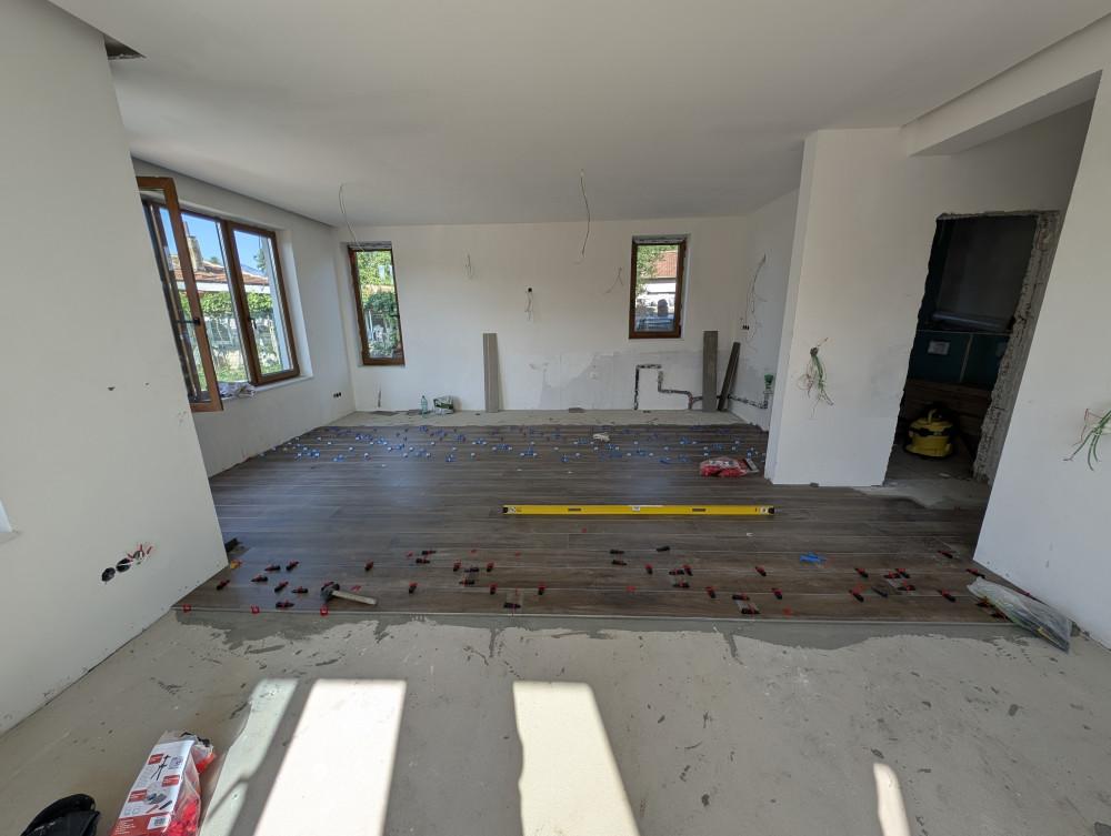 Лепене на плочки