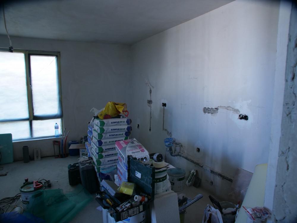 Хол - преди 3