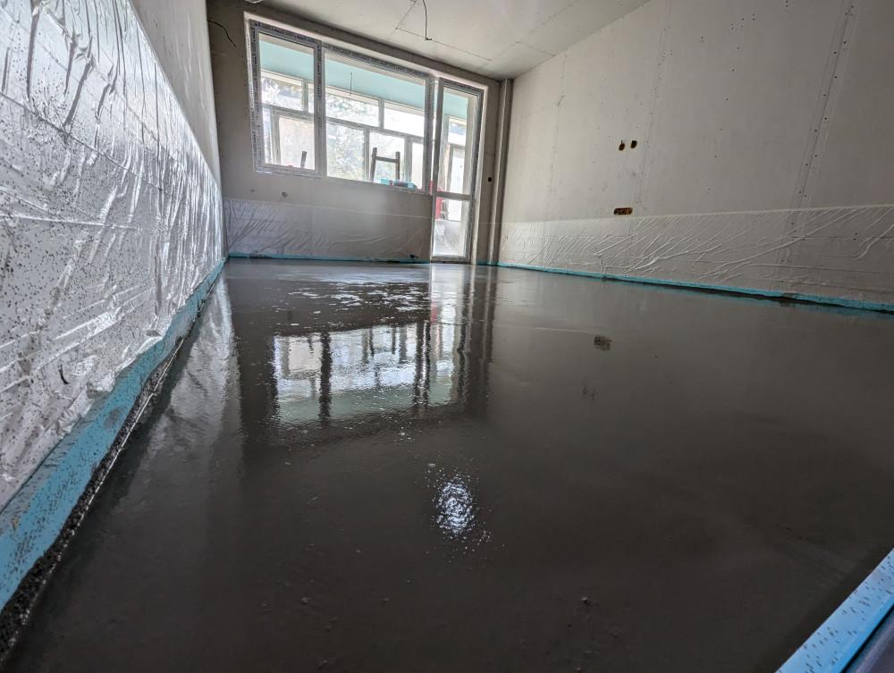 PXL_20241012_080454614