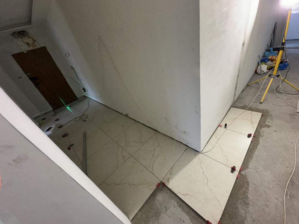 Коридор към стаи