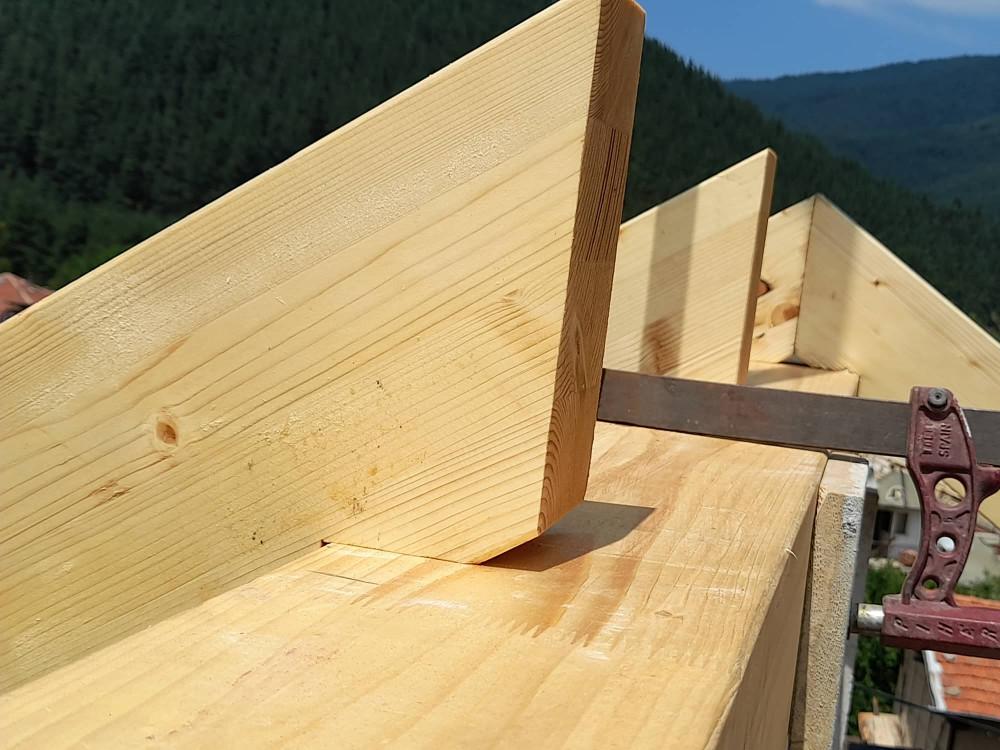 Основни покривни ребра.