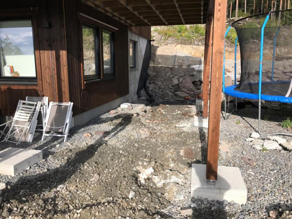 1000015762