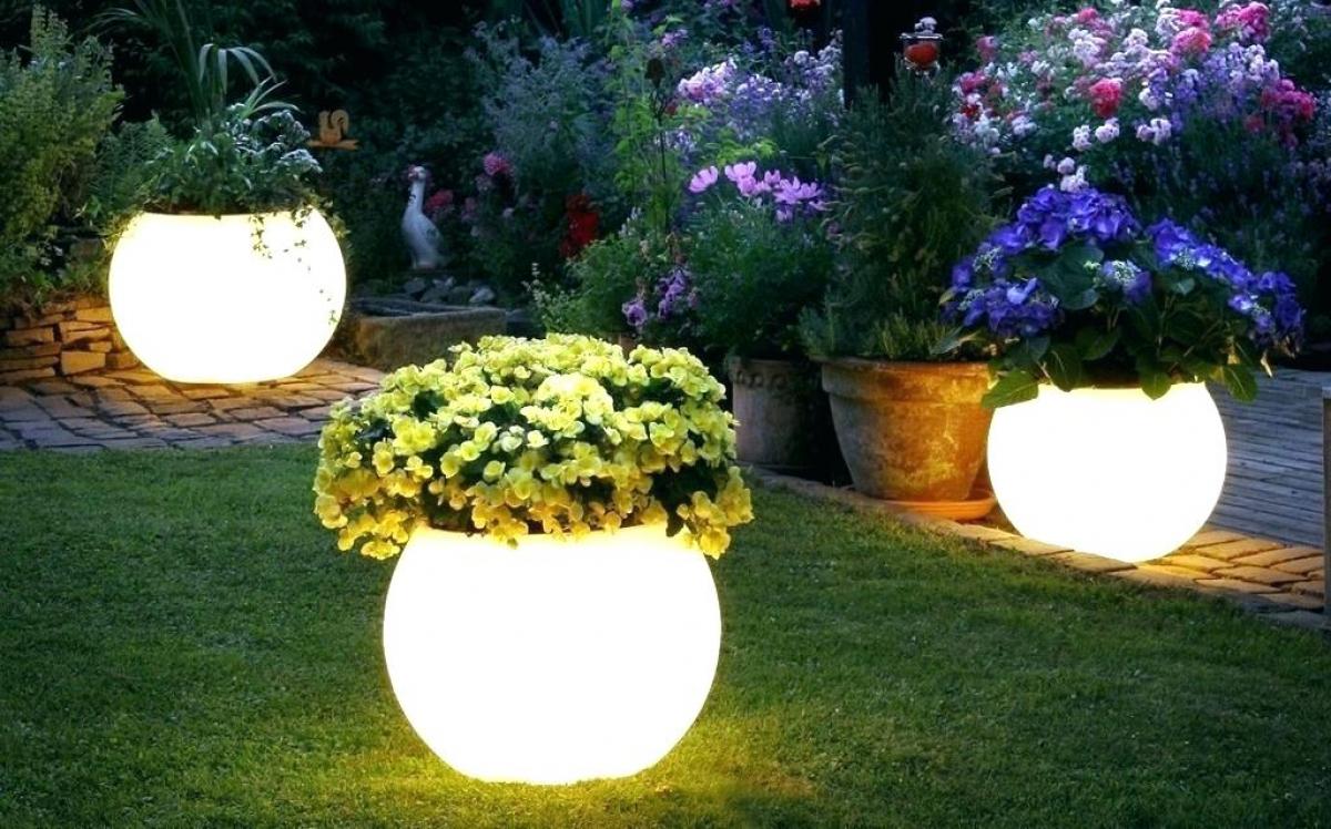 Соларни лампи в кръгла форма