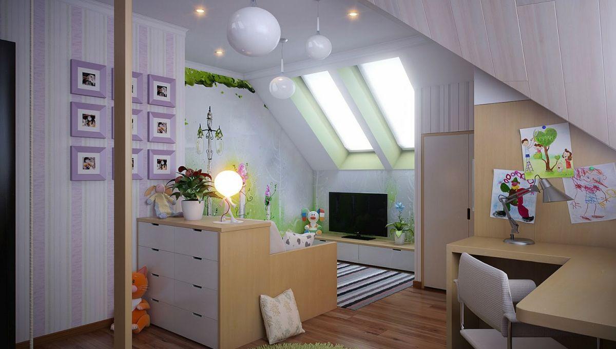 Цветен таван на мансардна детска стая