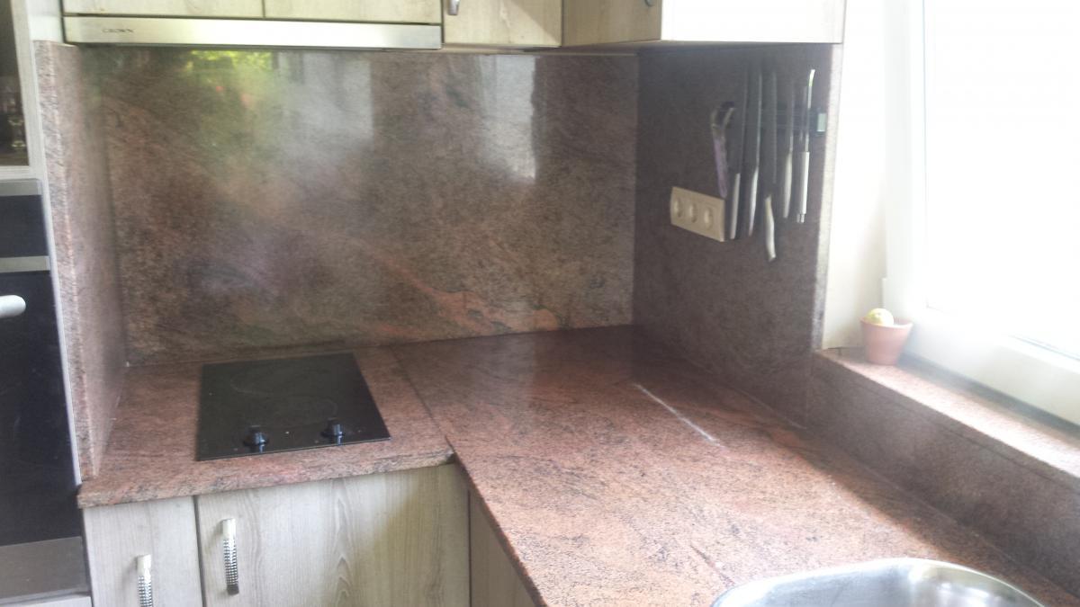 Кухненски плот от гранит Мултикор