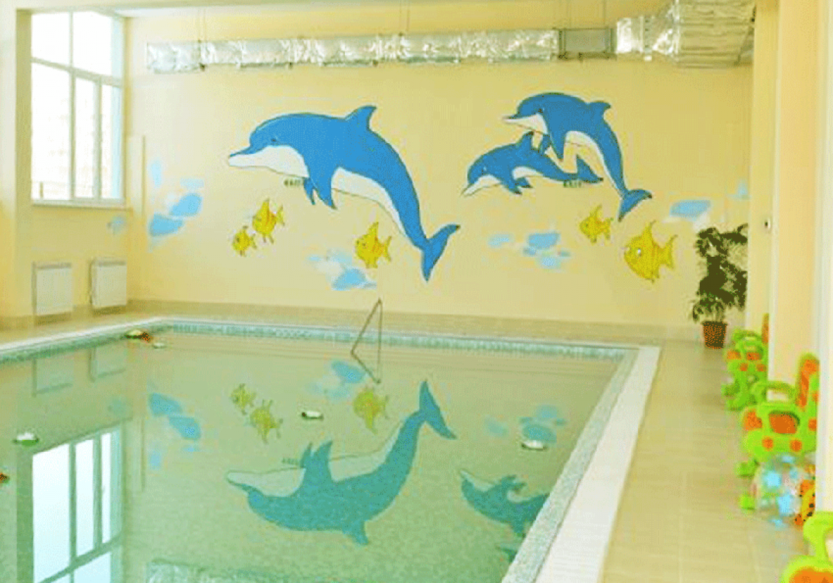 рисунка на стена на басейн