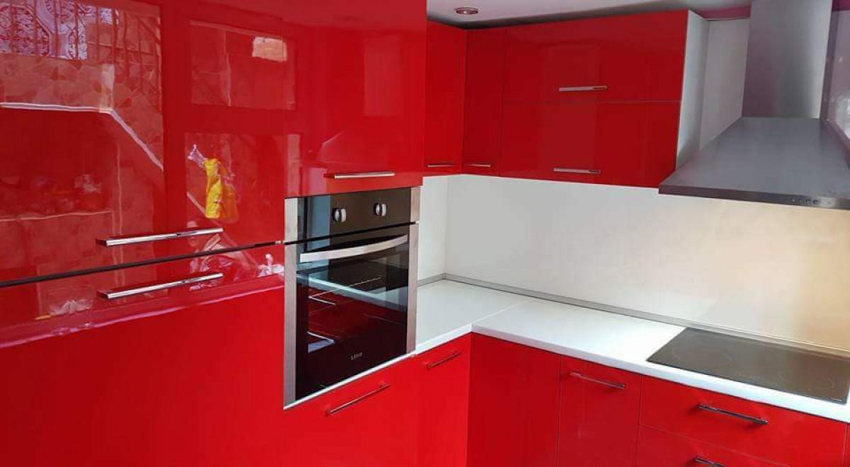 Мебели по поръчка