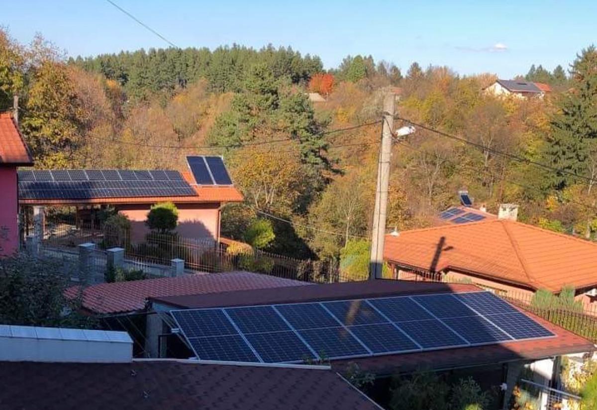 Фотоволтаици