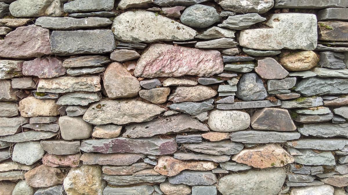 stone-wall-1286909_1280