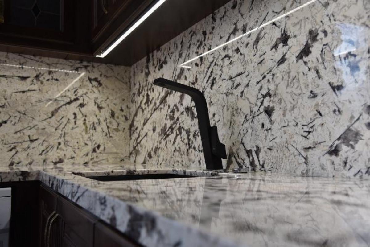 плот граит .jpg