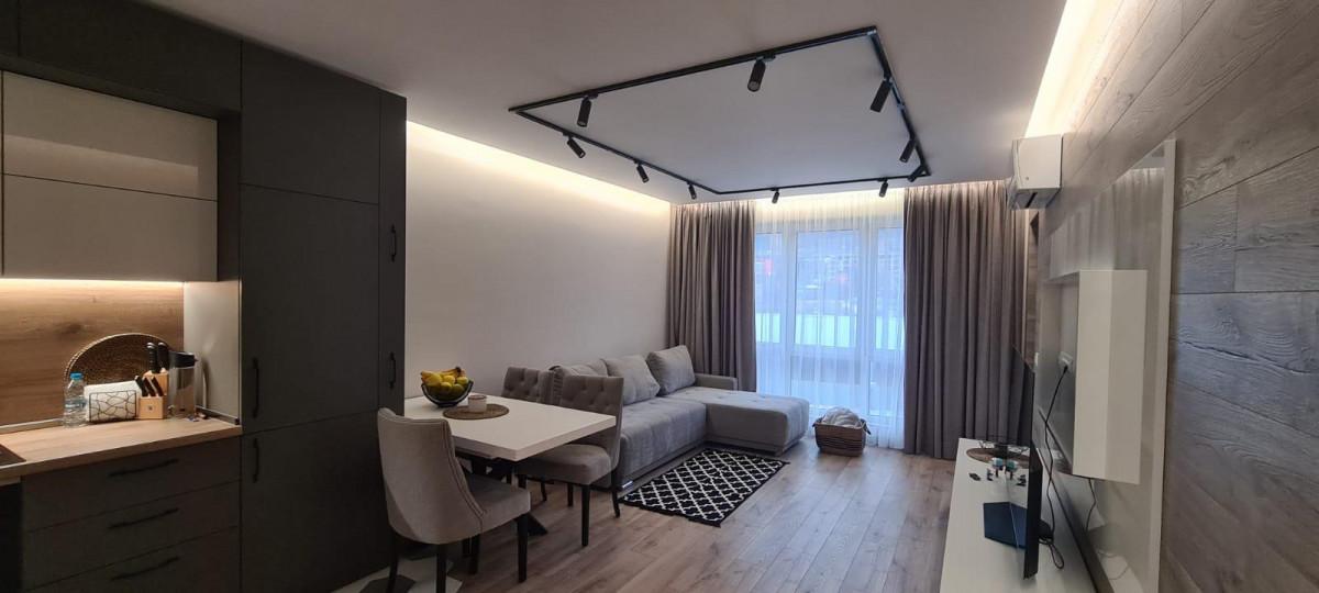 51FF8990-126E-4597-960C-D8DDEB74614E