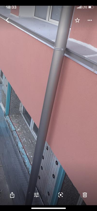 DCCE1B8C-23B9-42EE-BCCD-2B8A7704C144