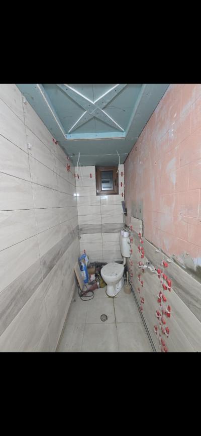 По време на работа