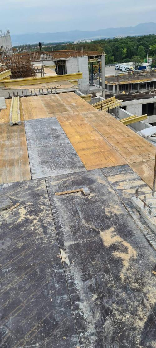 received_1434298193718331