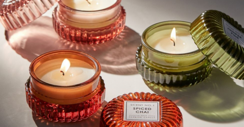 Бурканите от ароматните свещи - как да ги почистим и за какво да ги използваме?