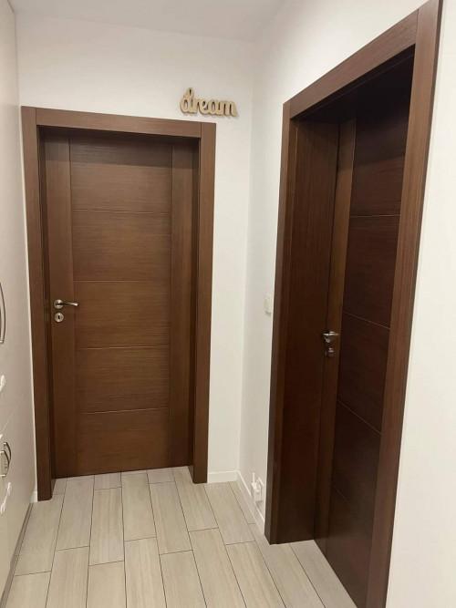 Интериорни врати