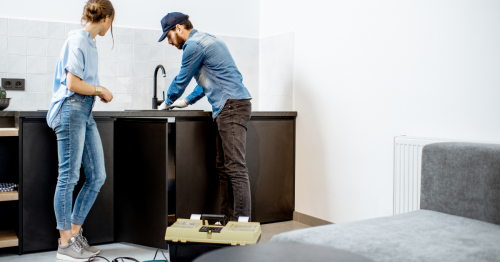 Как да изберем майстор за ремонт: Съвети, които ще ви спестят пари и нерви