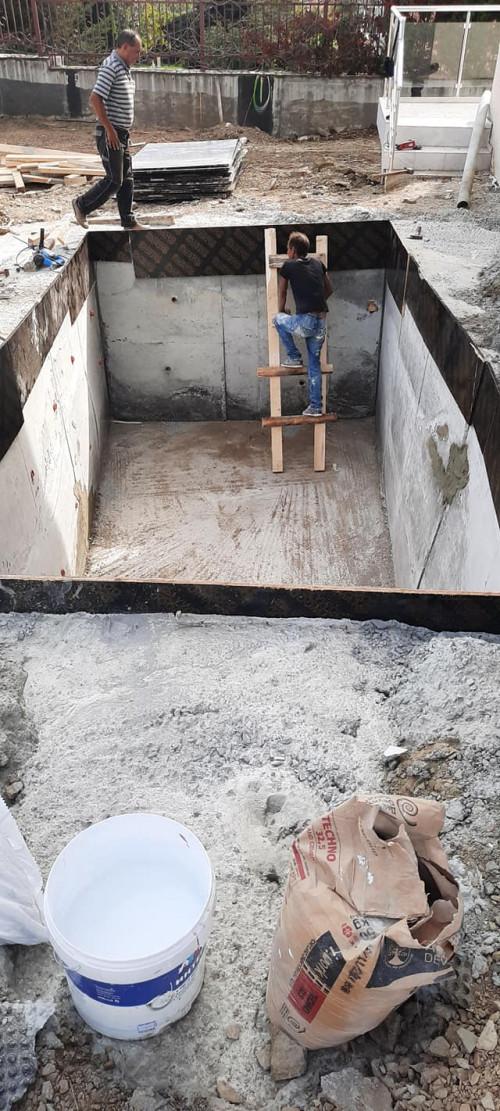 121101672_677535279806174_4497242579618319431_n