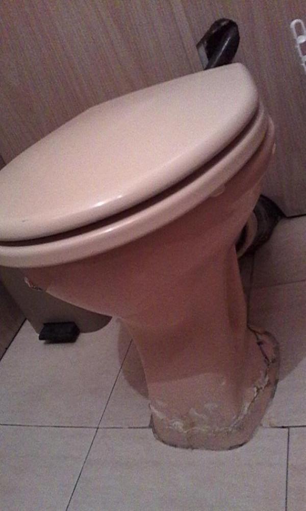 Смяна на тоалетна чиния 3