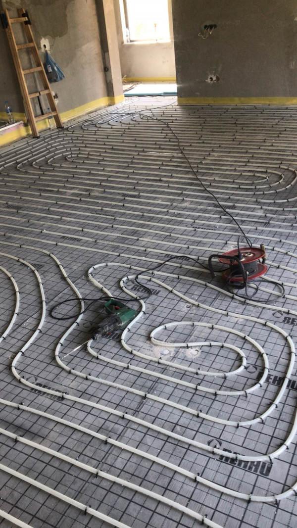 Подово Утопление REHAU