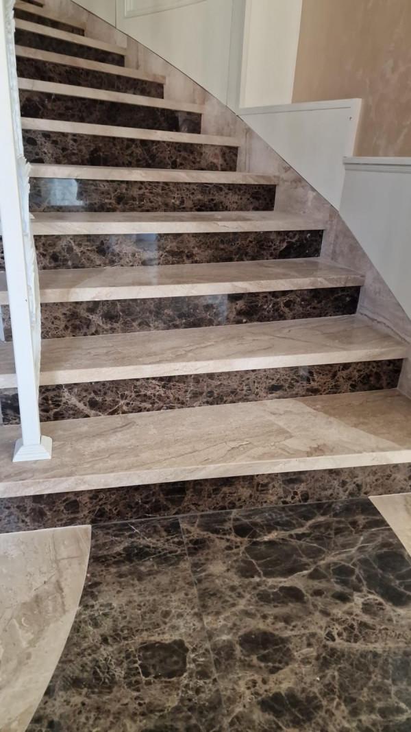 стъпала и чела мрамор 2 .jpg