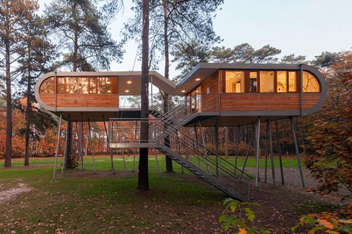 Проект за къща на дърво в Белгия