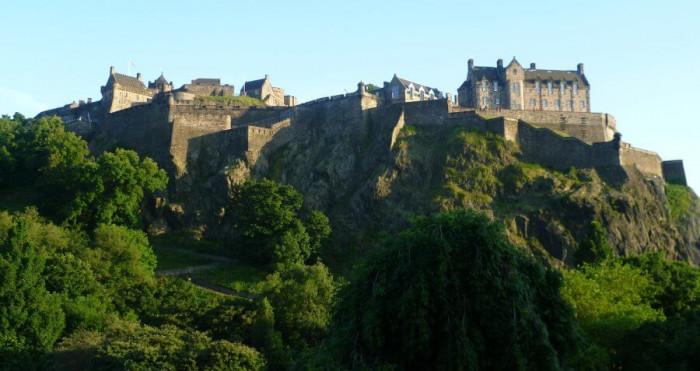Замъкът в Единбург, Шотландия