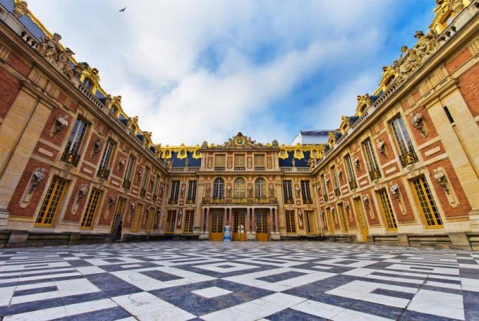 Дворецът Версай, Франция