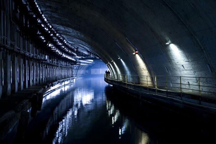 Подземната база за подводници, Балаклава, Украйна