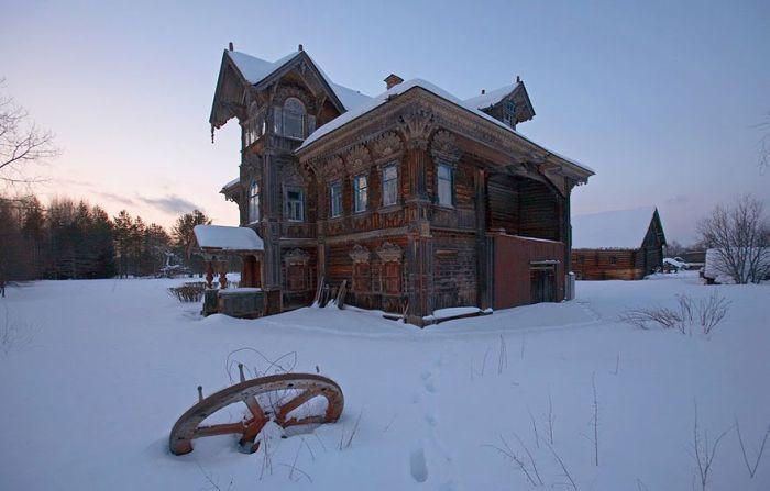 Изоставените дървени къщи в Русия