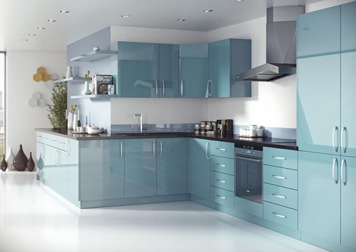 Функционална синя кухня с уникална елегантна визия
