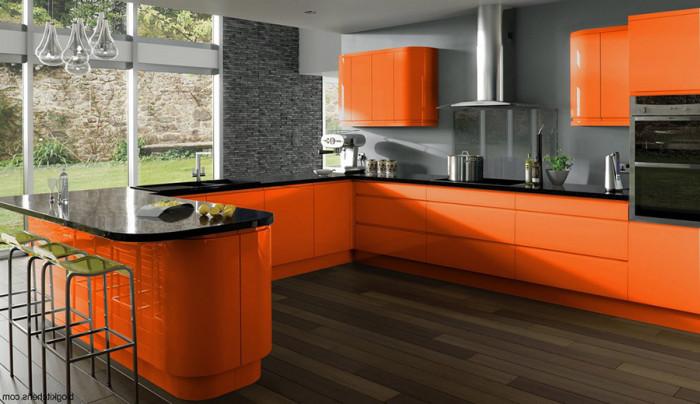 Кухненски шкафове в оранжево