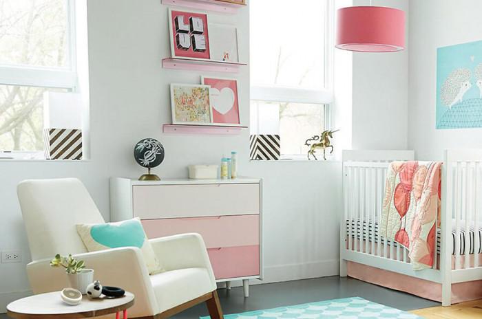 Пастелни цветове и изчистени линии за новата бебешка стая