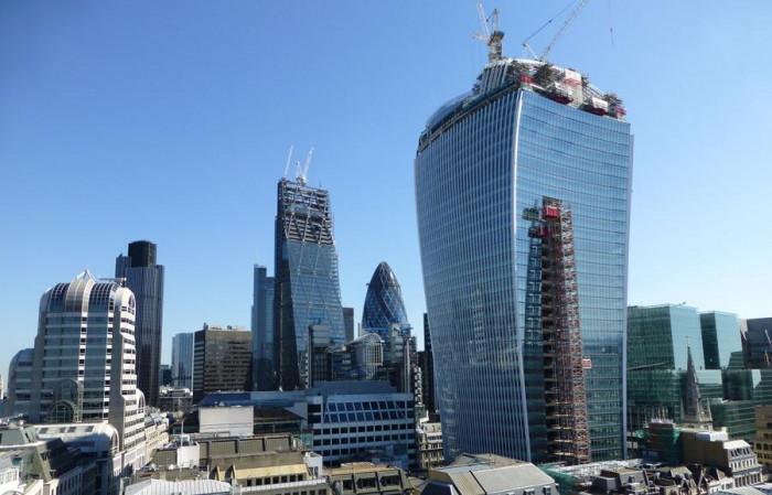 Защо "Walkie Talkie" бе определена за най-грозната и мразена сграда в Лондон?