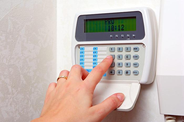 Инсталиране на аларма против крадци