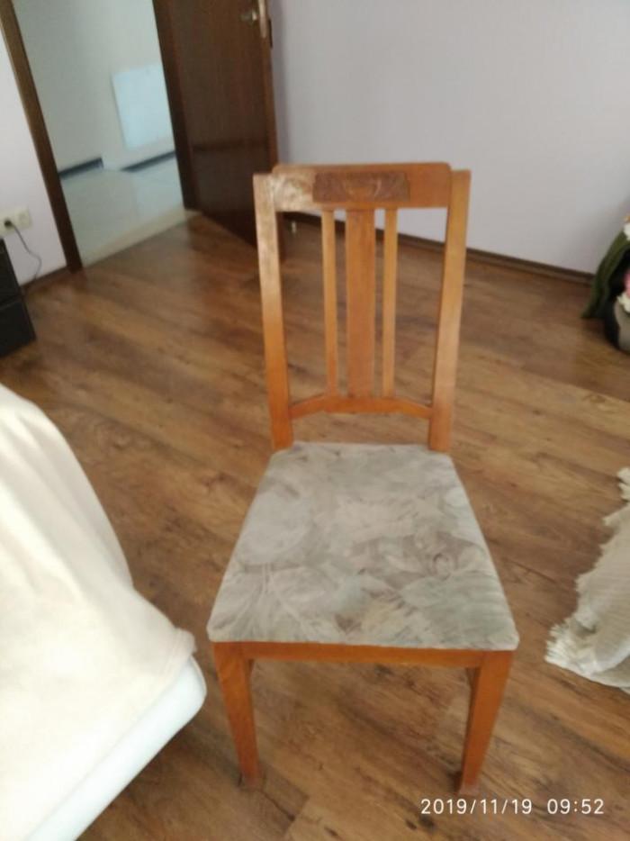 Реставрация на 4 стола и две кресла с тапицерия само на седалката