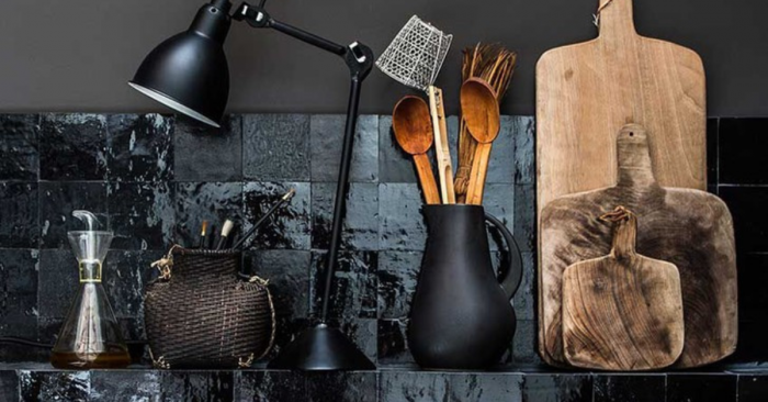 Черен цвят в кухнята - нетрадиционен шик и стилно решение