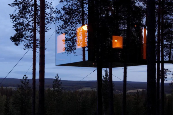 Mirrorcube - Харадс, Швеция