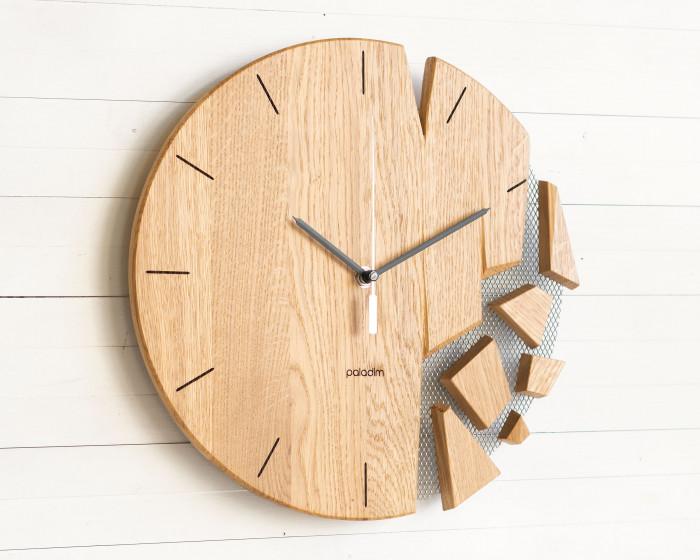 vreme-oak-wall-clock-shattered-broken-pieces-of-time-abstract-wall-decor-art-handcrafted-by-paladim-studio-02web