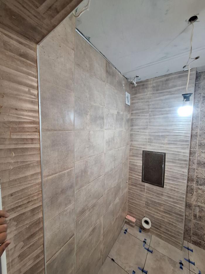 IMG-adb6d9646eb9ee81a9210bbb398bbc74-V