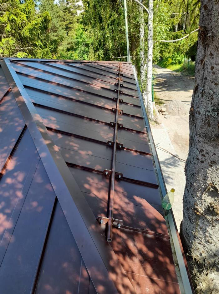 received_1333053220436712