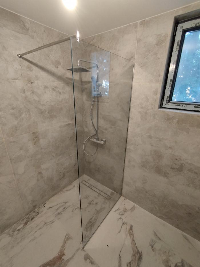 Параван за баня